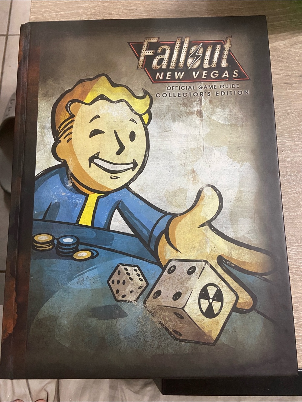 VTG Fallout: New Vegas Collector's Edition Guide HC Vault Boy, 2010 Prima + MAP